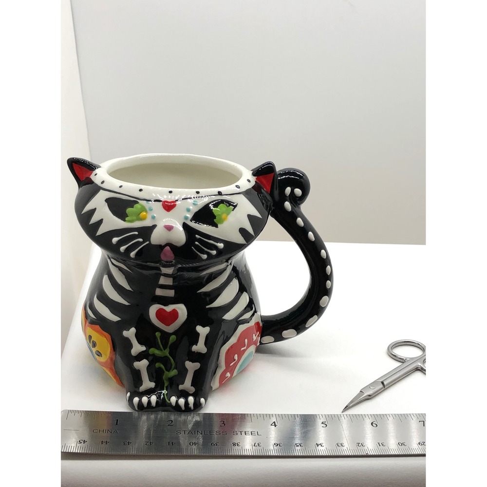 Spectrum Designz 2019 Day of the Dead Cat Mug Sugar Skull Skeleton Black Ceramic - Picture 3 of 9
